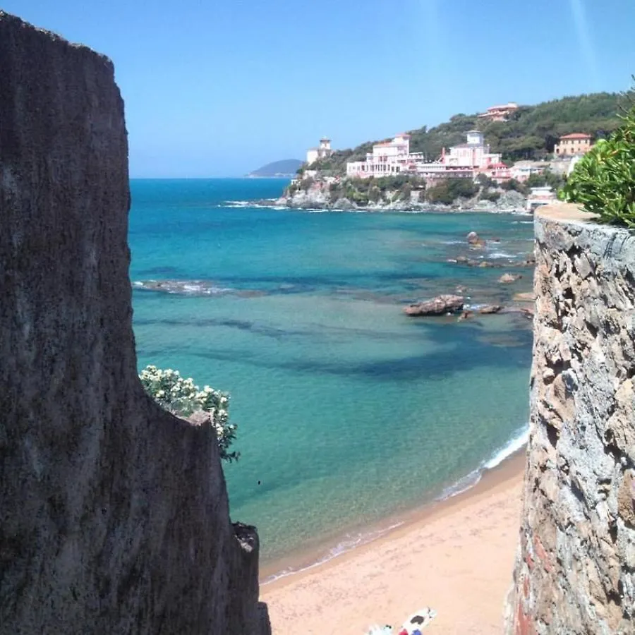 Sweet Castiglioncello Home