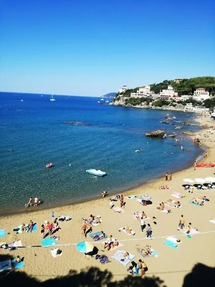 Sweet Castiglioncello Home